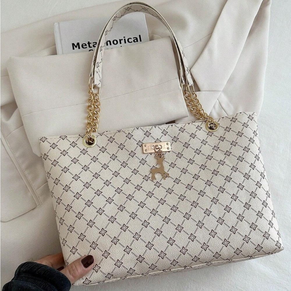 ⚠️Clearance Patterned Chain Shoulder Tote Bag Elegant Cream Designer Gold Accent - Picture 7 of 9